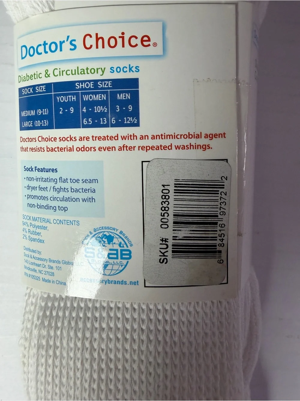 White Diabetic & Circulatory Crew Socks - 2 Pair